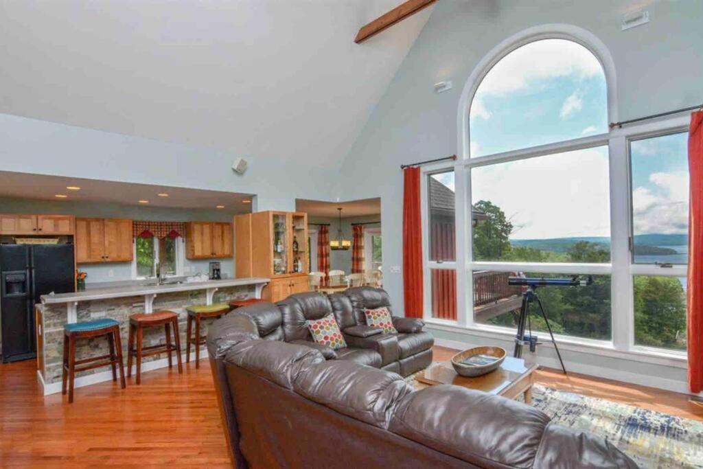Primo Vista! Spectacular Views, Dock Slip, Hot Tub Villa McHenry Exterior photo